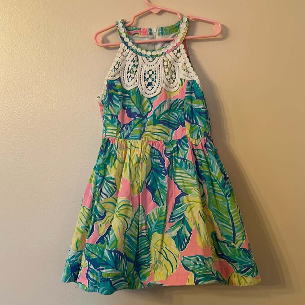 Lilly Pulitzer sun dress with lace neck detail and pockets